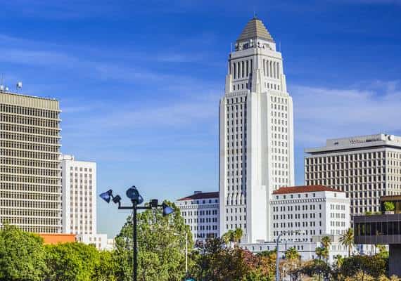 מגפת הטיפוס בלוס אנג'לס מתחזקת וחוצה מעמדות