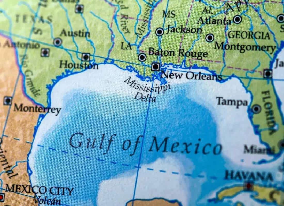 טראמפ משנה את המפה: יחתום על צו נשיאותי לשינוי שמות המפרץ המקסיקני והר דנאלי