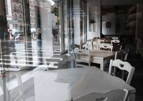 ניו יורק חוזרת לחיים: בשורה מעודדת למבקרים במסעדות 