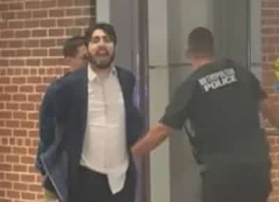 האח היקר שלנו: איראן מפארת את רוצח הדיפלומטים הישראלים בוושינגטון