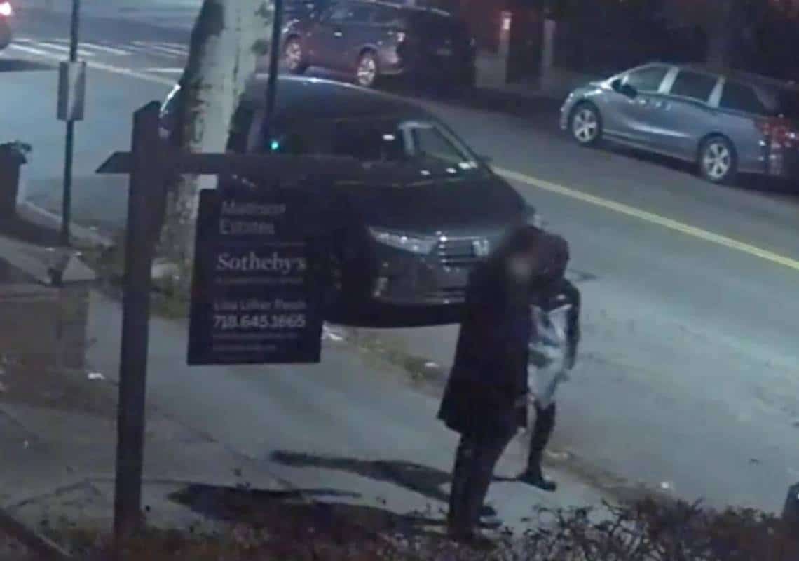 חשד לפשעי שנאה בניו יורק: חרדים הותקפו באגרופים בברוקלין