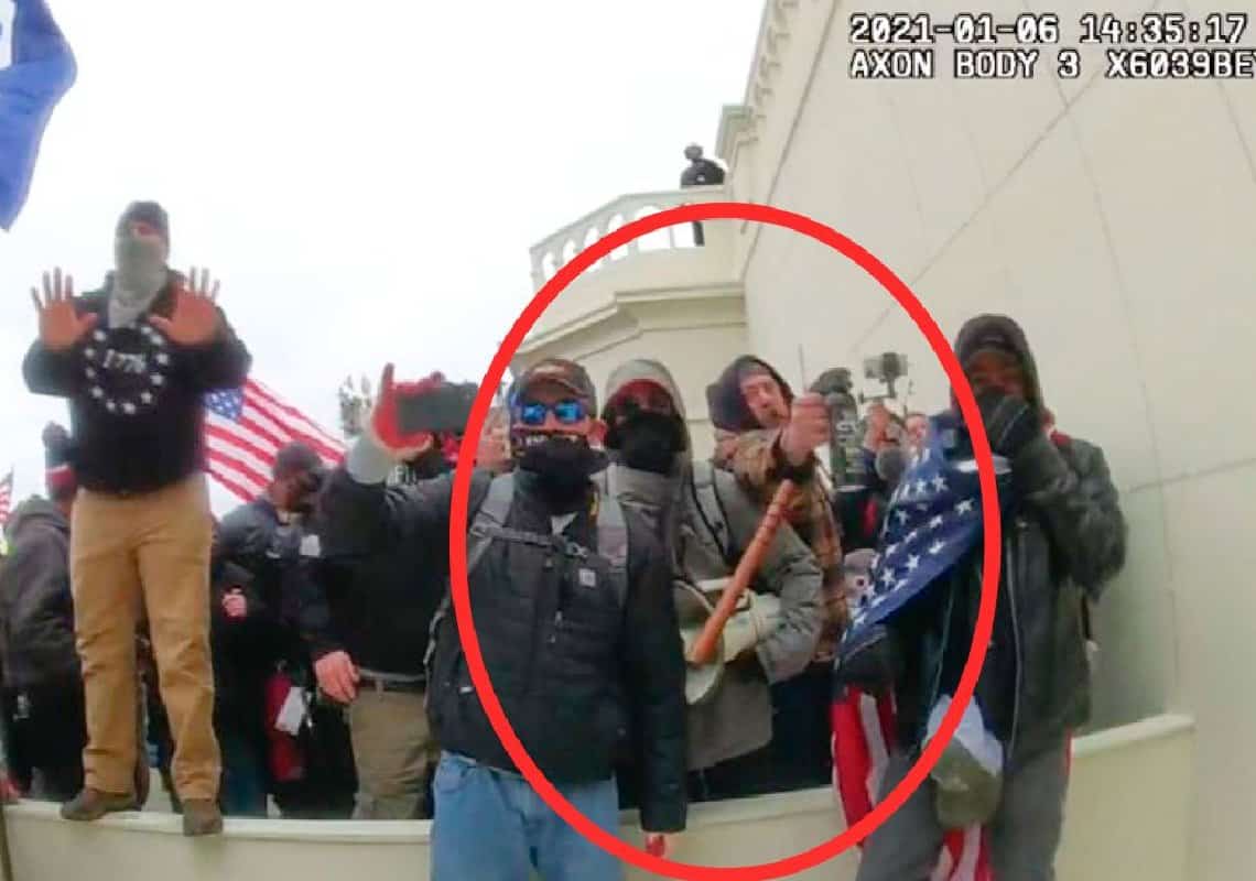 חסר תקדים: 14 שנות מאסר לגבר שתקף שוטרים במהלך הפריצה האלימה לגבעת הקפיטול