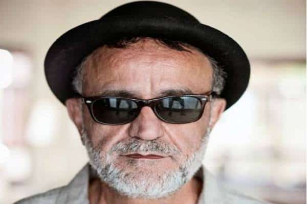 "אנחנו כאן אורחים לרגע": אהוד בנאי מגיע להופעה בגאלה השנתית של IAC לוס אנג'לס ומביא איתו את תמצית הישראליות 