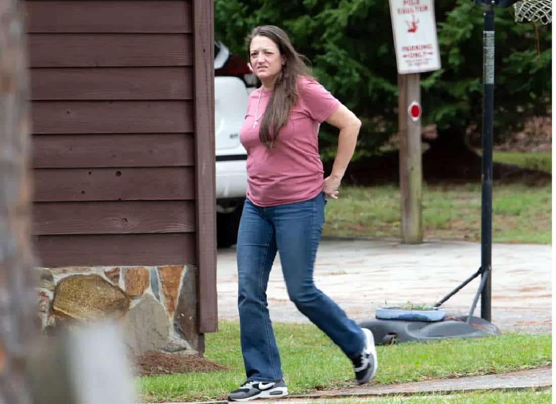 אימו של היורה מג'ורג'יה התקשרה לבית הספר להזהיר אותם מבנה