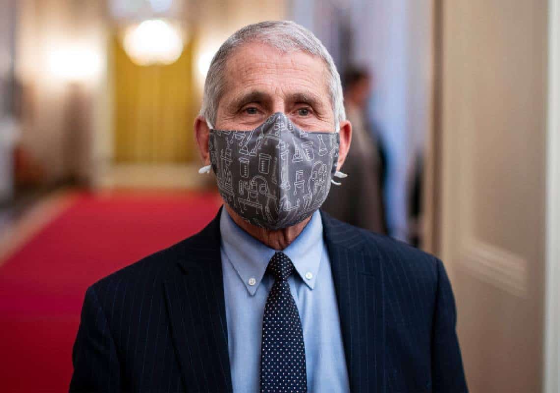 ד"ר פאוצ'י וה-CDC ממליצים: "יש לחבוש שתי מסכות אחת על גב השנייה"