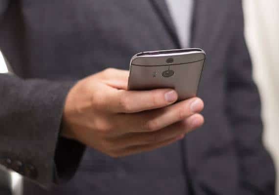 120 מיליון סמארטפונים בשנה, או שני סמארטפונים בשנייה: סמסונג ושיאומי כובשות את הודו