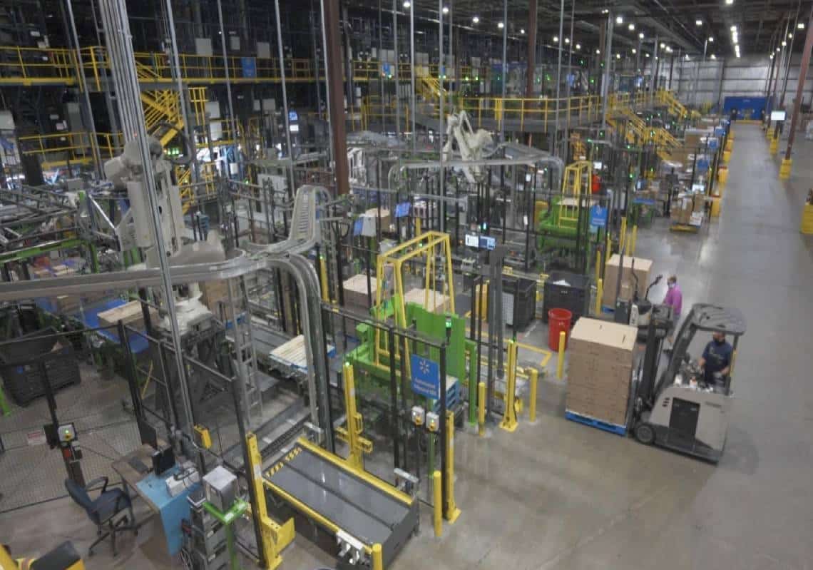 להתראות לבני אדם? וולמארט מפטרת אלפי עובדי מחסן ולוגיסטיקה ומחליפה אותם ברובוטים חדשים