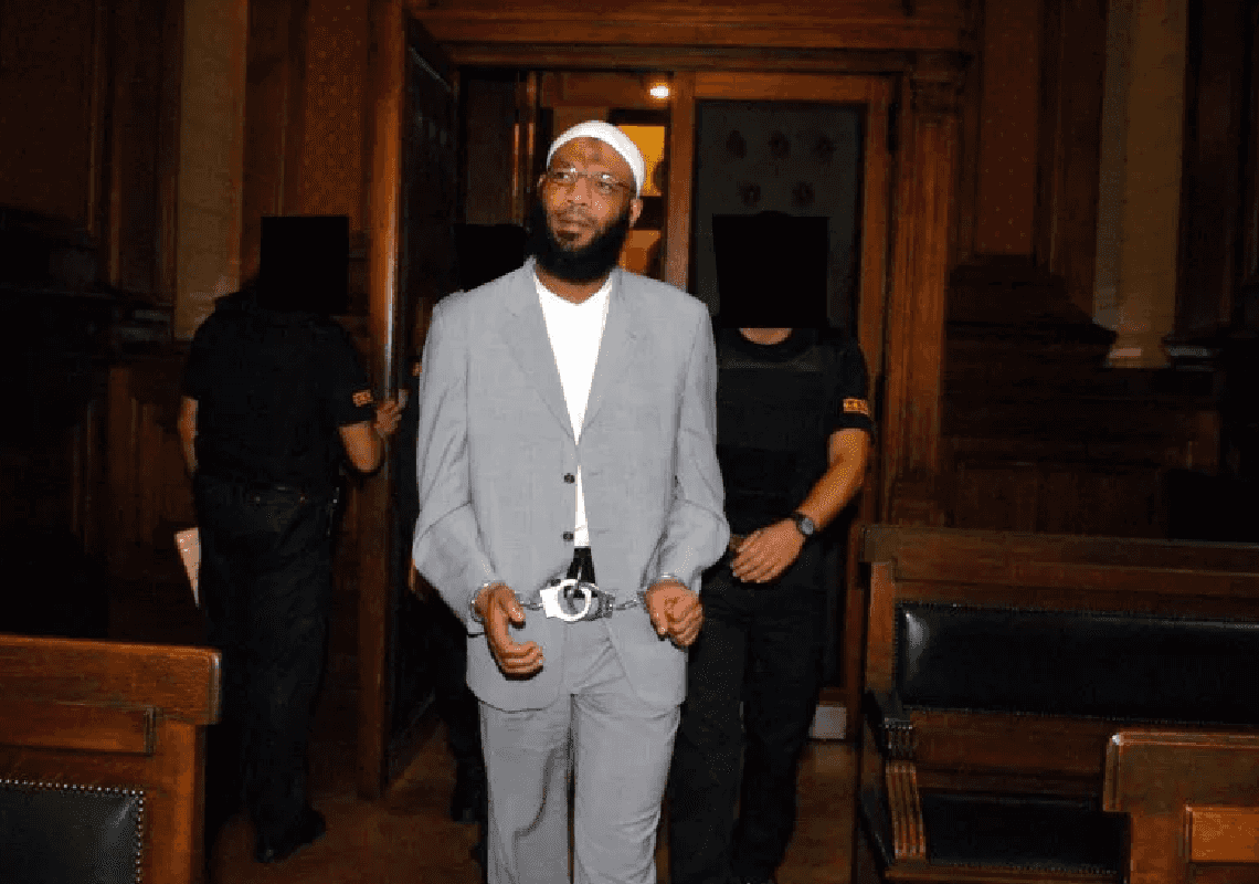 כדורגלן עבר תוניסאי שהואשם בטרור וזוכה – תובע את ארה"ב: "התעללות לא אנושית"