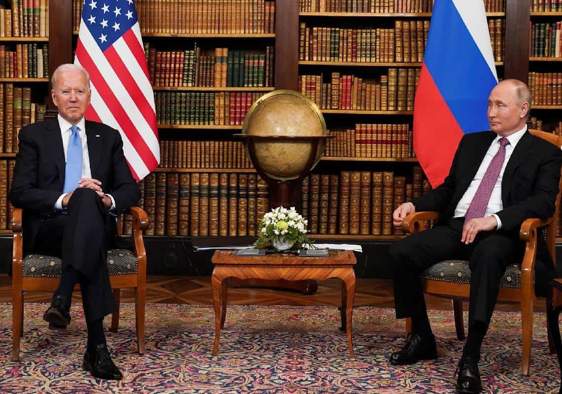 הפסגה ההיסטורית בז'נבה החלה: "פוטין וביידן לחצו ידיים והחליפו מילות ברכה -  האווירה ידידותית"