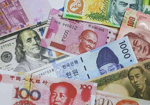 כלכלנים מזהירים: פיחות משמעותי במשקיעים הזרים בארה"ב