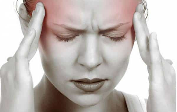 בלי שוקולד, קפה או גבינות מיושנות: על מוצרי המזון שעלולים לתרום להיווצרות התקפי מגרנה