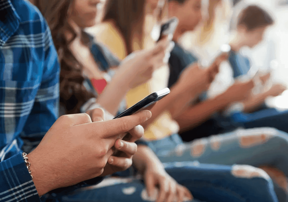 לוס אנג'לס קבעה: השימוש בפלאפונים ייאסר בבתי הספר 