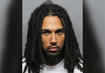 שוחרר ממעצר בקליפורניה בשל "טעות אנוש" - ונעלם: מצוד פדרלי אחר חשוד ברצח בסיאטל