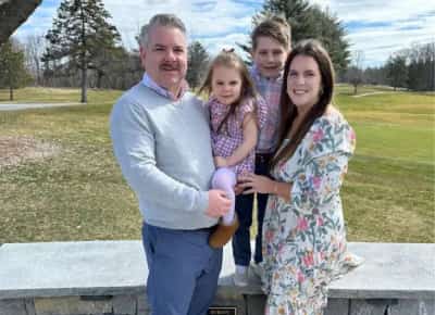 אני מקווה לקבל עזרה לפני שיהיה מאוחר מדי: אם רצחה את משפחתה לאחר שהזהירה מכך ברשתות החברתיות