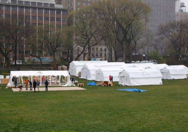 מעל אלף מקרי מוות במדינת ניו יורק: בית חולים במתכונת חירום הוקם בלב סנטרל פארק