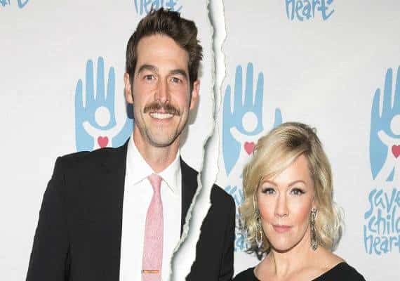 ג'ני גארת' מתגרשת שוב: בעלה של השחקנית, השחקן דייב אברמס, הגיש בקשה לגירושים 