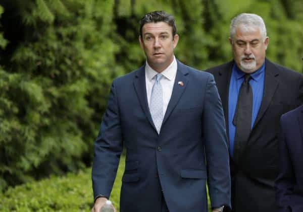 מבית הנבחרים לבית הכלא: מאסר הוטל על חבר קונגרס לשעבר מקליפורניה