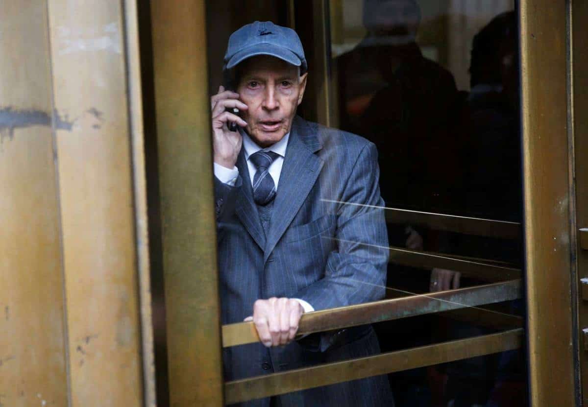 ״זה נראה כמו דם״: עדות דרמטית במשפטו של כוכב ״הג׳ינקס״ רוברט דרסט