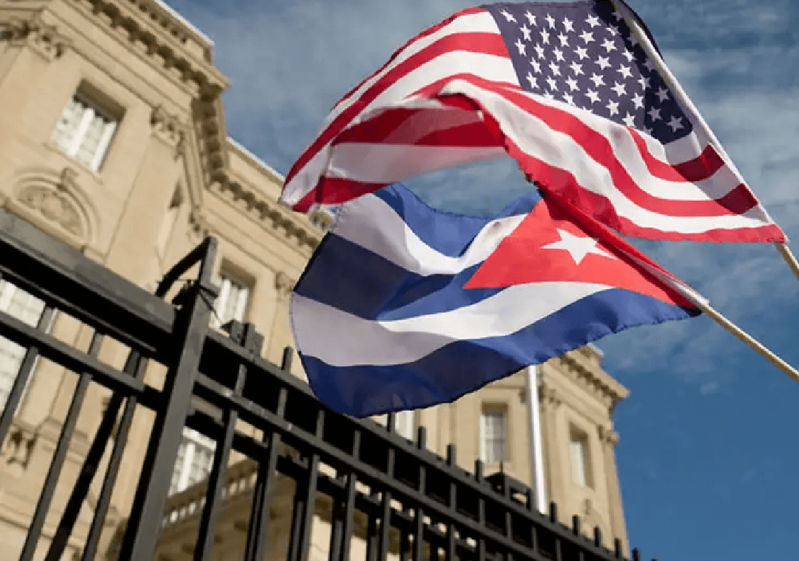 החשד למתקפה ביולוגית נגד מאות פקידים אמריקאים: דו"ח חדש מצביע על גורם זר עוין