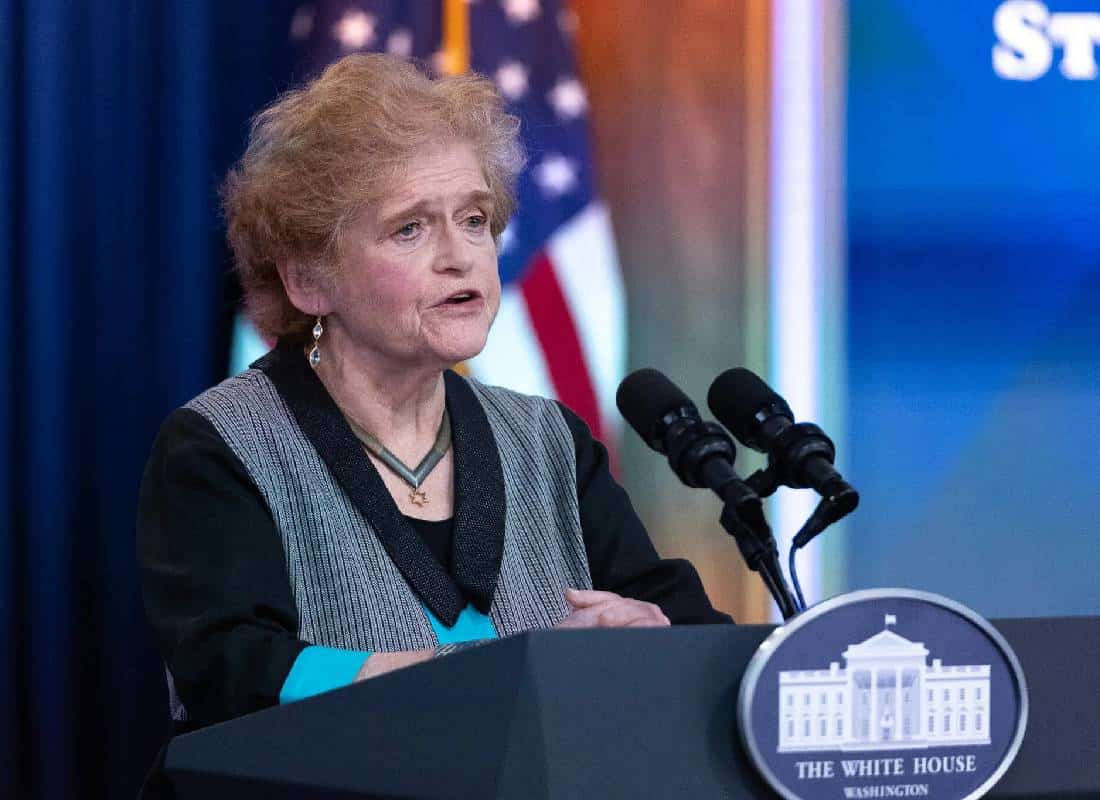 "גל אנטישמיות ללא תקדים": שליחת ביידן לענייני אנטישמיות מתריעה על נרמול שנאה אחרי 7 באוקטובר