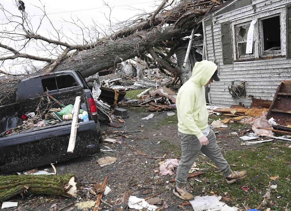 הרס וחורבן בארה"ב: סופות טורנדו אלימות מכות במדינות המרכז