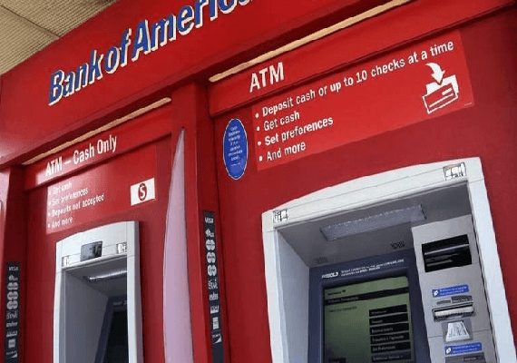 מתנה לחגים? כספומט של "Bank of America" הוציא שטרות של 100 במקום שטרות של 10