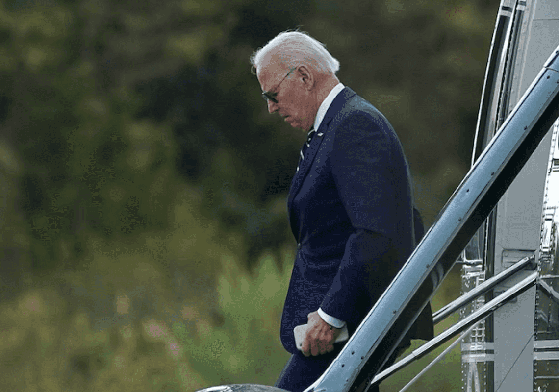 המצביעים הדמוקרטים צריכים לנטוש את ביידן – כפי שהוא נטש את ישראל