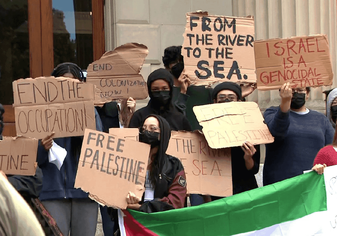 האנטישמיות בארה"ב: "היהודים בטוחים יותר בסעודיה מאשר בקמפוסים"