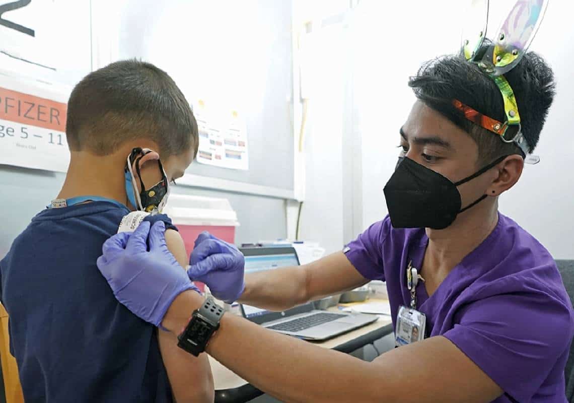 בכיר בבית הלבן: "יותר מ-2 מיליון ילדים התחסנו בתוך שבועיים"