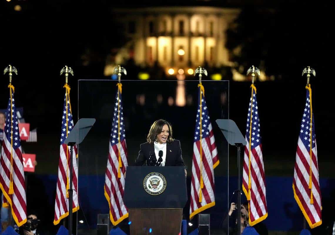 האריס נשאה נאום נגד "הפילוג" - ותקפה את טראמפ: "אובססיבי לנקמה"