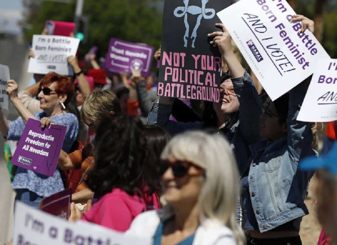 "מאבק בצל השעון": שופטת פדרלית עוצרת ברגע האחרון החלת חוק הפלות ישן בנבאדה