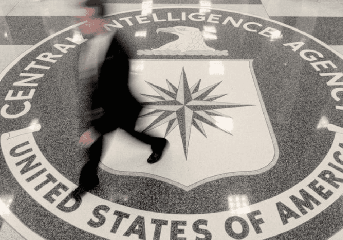 בכיר CIA שהיה מעורב במצוד אחר בן לאדן – מונה לחקור את המחלה המסתורית שפוגעת בפקידים אמריקנים