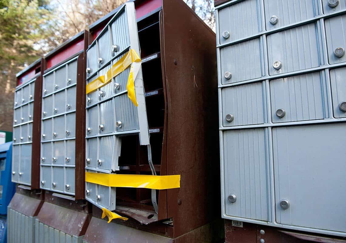 ואלי לוס אנג'לס: מכת פריצות לתיבות דואר בבתי דירות בשרמן אוקס