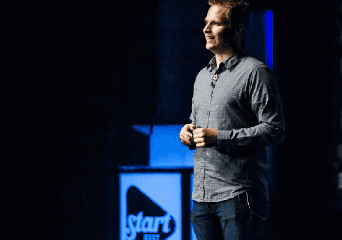 מנכ"ל חברת טכנולוגיה התפטר לאחר שהפיץ מיילים אנטישמיים המקשרים את היהודים לחיסונים