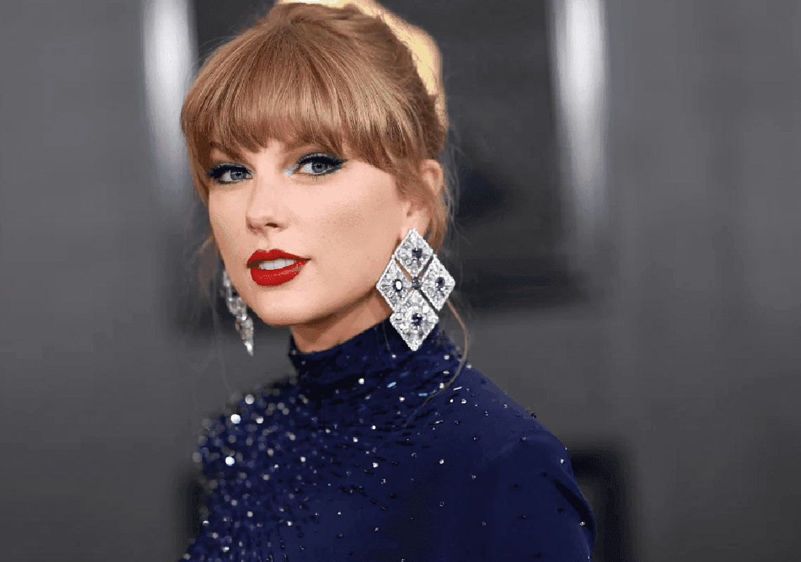 המאבטח הישראלי של טיילור סוויפט הגיע לארץ ועלה על מדי צה"ל 