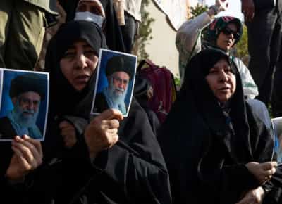 מנהיג איראן נעלם: היכן חמינאי?