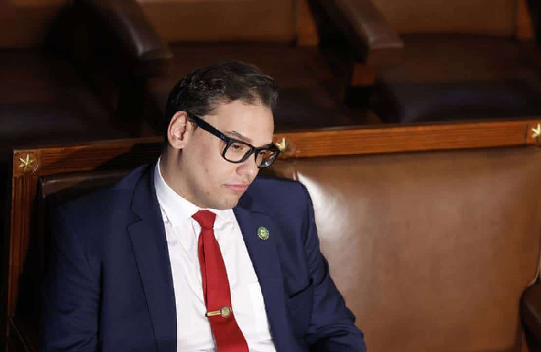 חבר הקונגרס ההיספני ששיקר כי הוא נכד לניצולי שואה והומוסקסואל נעצר בשל שורת עבירות פליליות