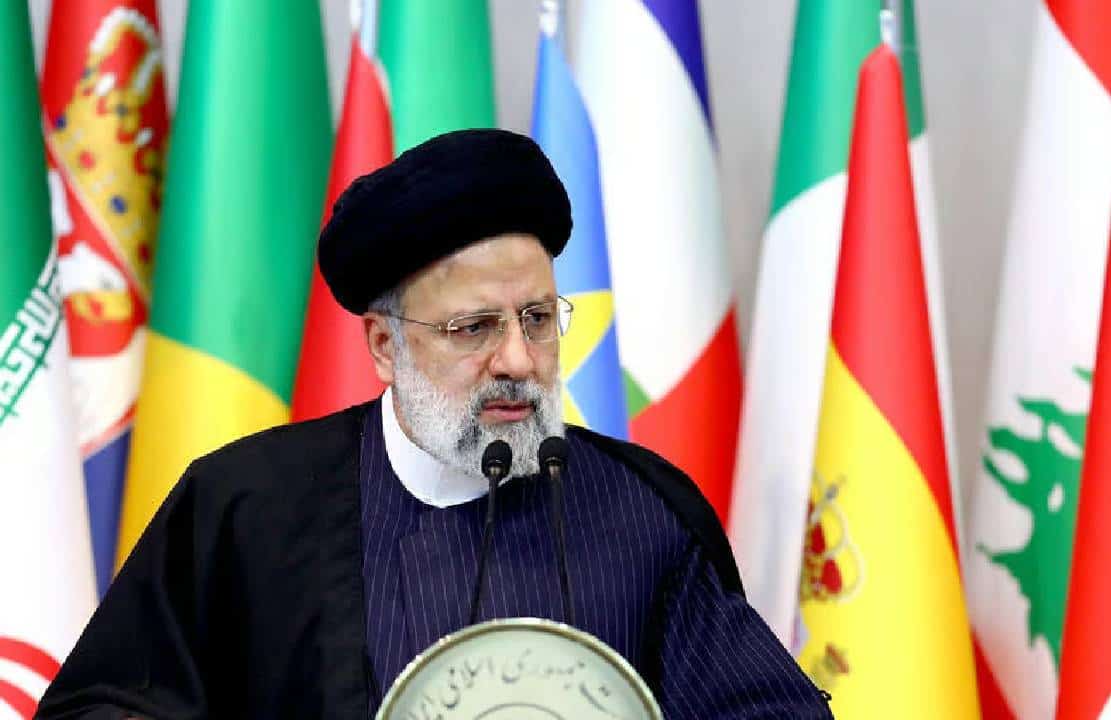 קריסת משטר? כוחות צבא ומשמרות המהפכה נפרסו ברחבי טהראן - "המחלצים קיבלו אות-קריאה מאחד מאנשי המסוק"