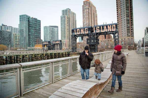 תושבי ניו יורק מביעים תמיכה גורפת בהקמת מטה אמזון בקווינס
