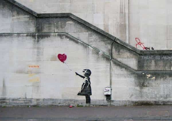 הצד החיובי של הקורונה: אמן הרחוב המסתורי בנקסי מסתמן כפיקאסו הבא 