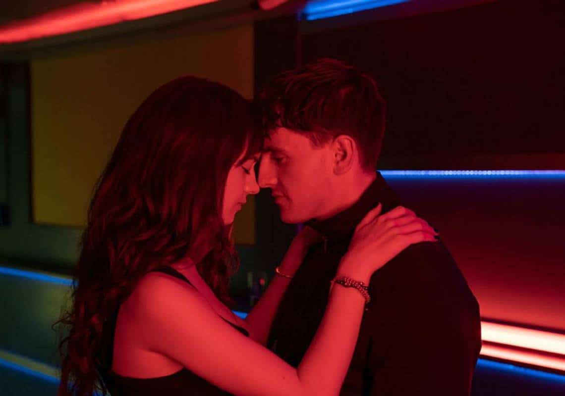 סיפור התבגרות נוגע ללב: ״הכל נורמלי״ הולכת לשבור לכם את הלב