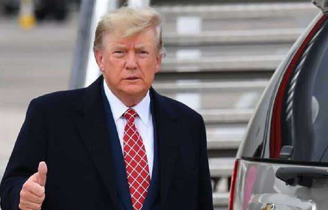 טראמפ: "שר המשפטים שלי היה נקניק"