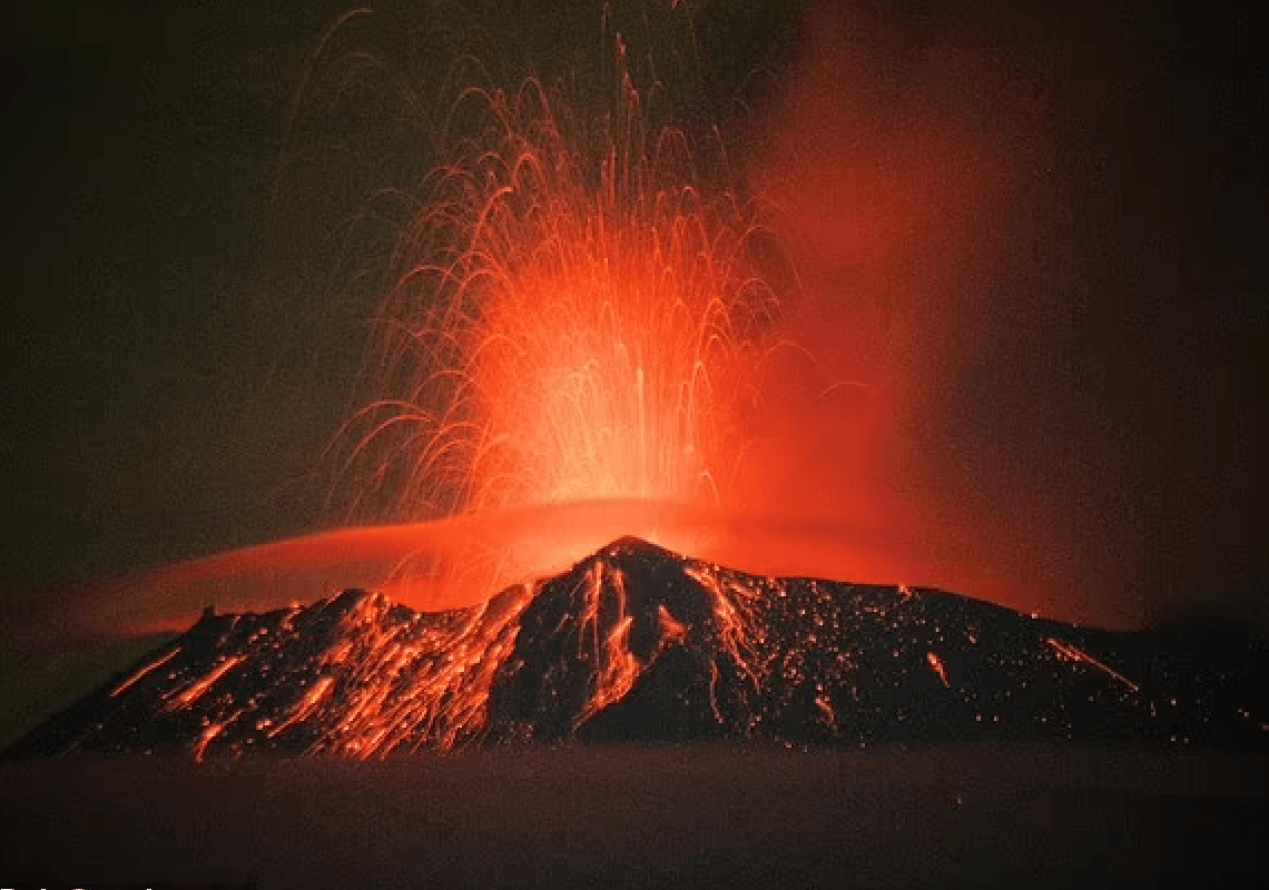 מקסיקו סיטי בכוננות: חשש מהתפרצות הר הגעש המסוכן במדינה