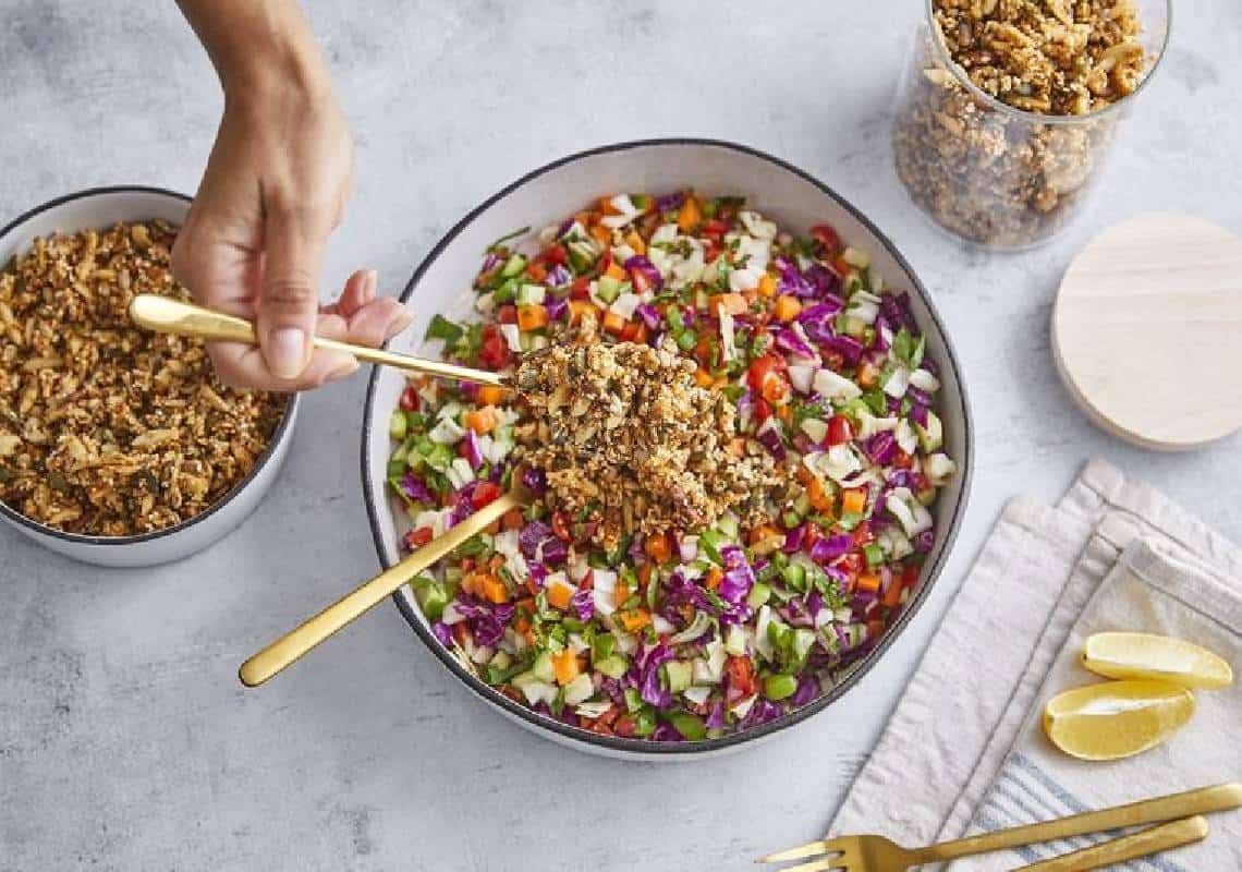 בעלי יתרונות תזונתיים רבים: הכירו את חמישה הזרעים שכדאי לכם להוסיף לתפריט