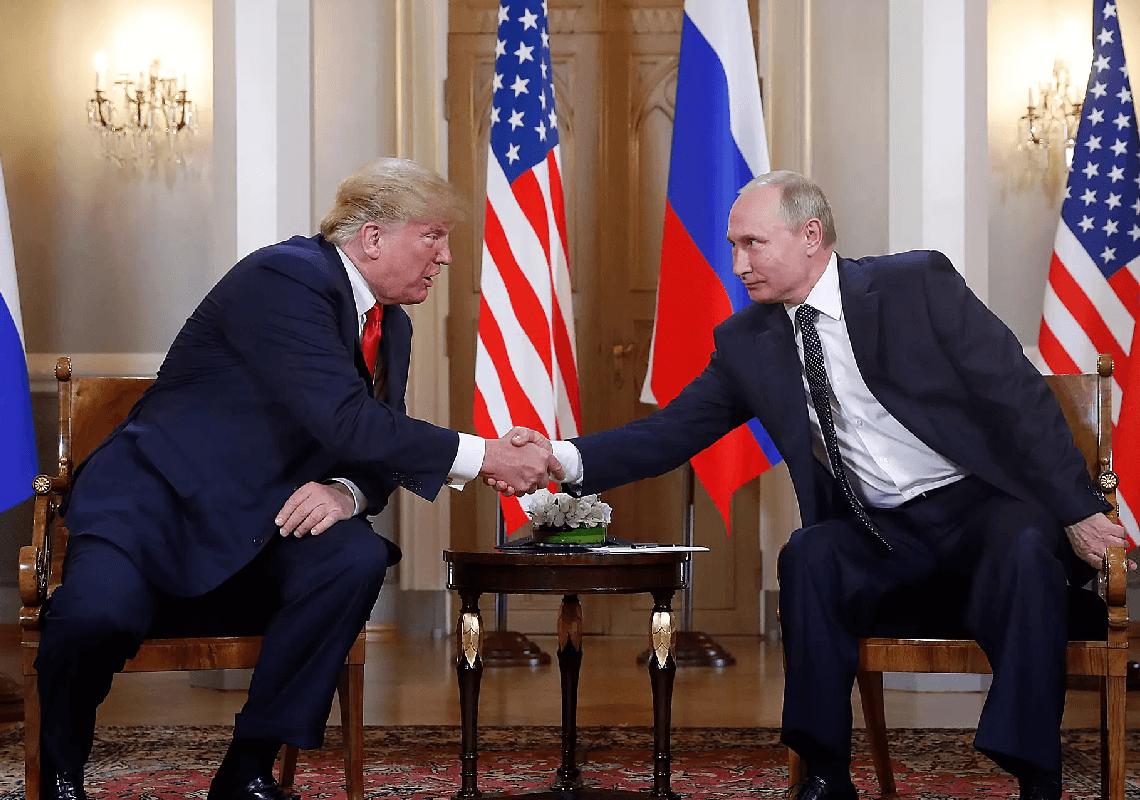 טראמפ מגנה את הפלישה הרוסית כ"שואה" – אך מסרב להזכיר את שמו של פוטין 