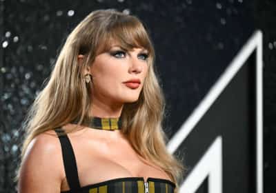 טיילור סוויפט התעצבנה מהשמועה שמתפשטת: "מה? ממש לא!"