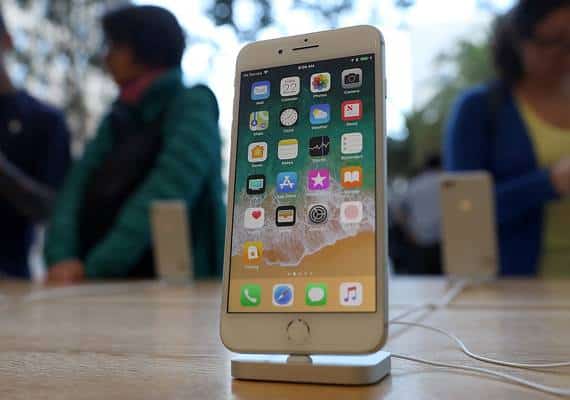 בעלי "אייפון 8"? אפל מזהירה מפני תקלה חדשה