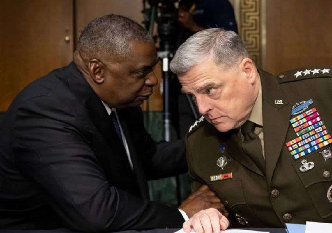 התפתחות דרמטית: שר ההגנה וראשי הצבא יאלצו להעיד תחת שבועה מול הסנאט