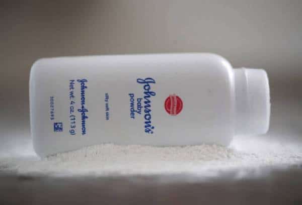 ג'ונסון אנד ג'ונסון תשלם 120 מיליון דולרים לאישה שחלתה בסרטן בעקבות שימוש באבקת תינוקות