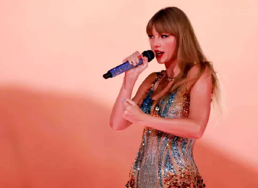 טיילור סוויפט "חשה אשמה ומרוסקת" בשל ביטול הופעותיה בווינה  